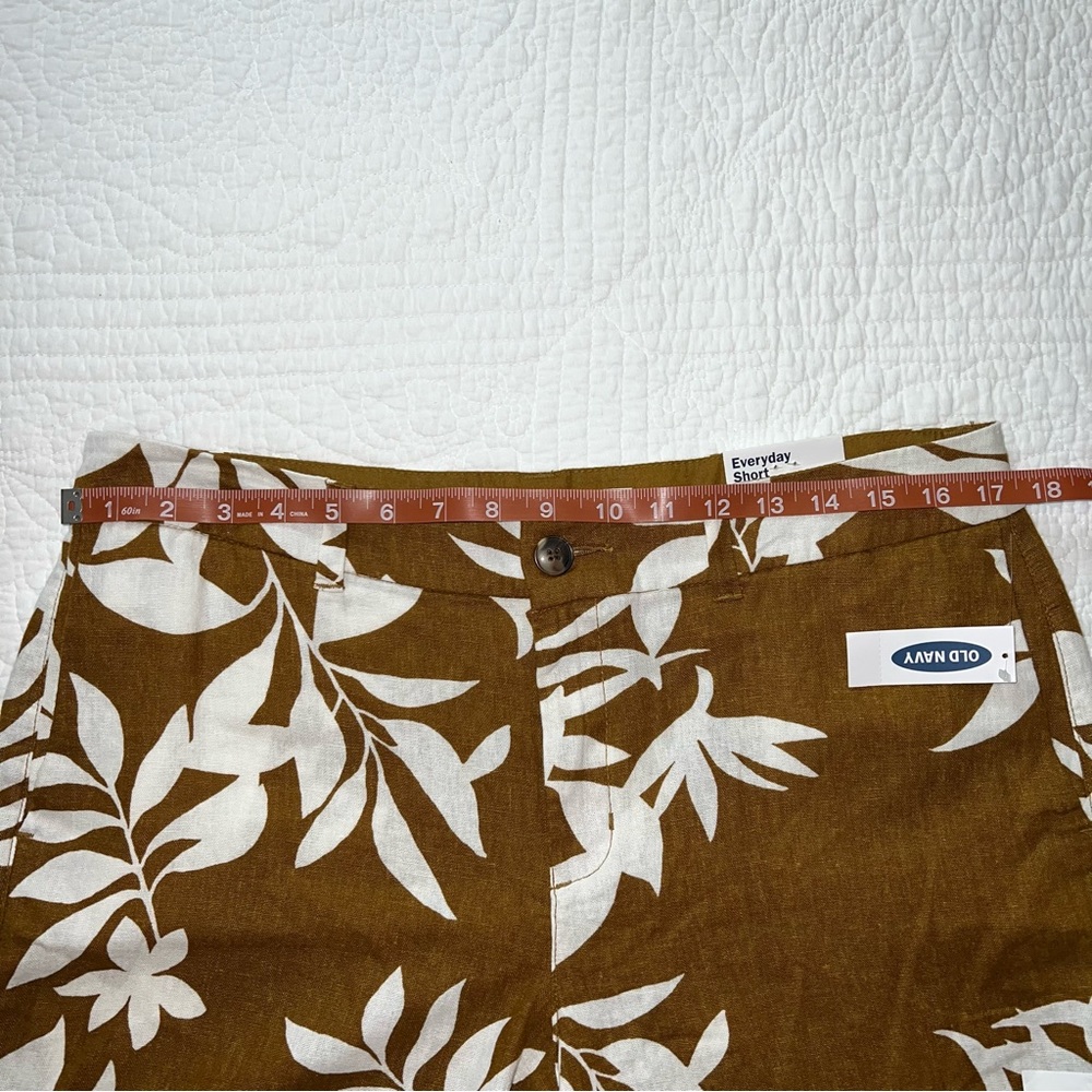 OLD NAVY Everyday short 5” Linen Hawaiian Floral Flat front Short NEW Sz 12 - Picture 5 of 8